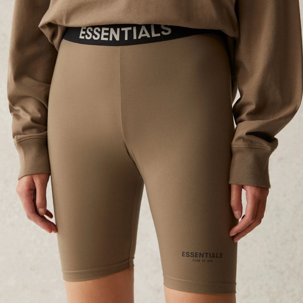 ✨SOLD✨ NWT Essential Bike Shorts - Picture 7 of 9